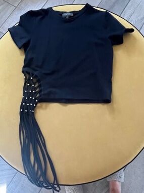 Gracia Black Asymmetrical Rhinestone Fringe Cropped Crewneck Top Sz L Boho Edgy